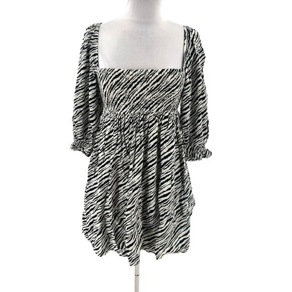 Faithfull the Brand Dress Black White Alina Smocked Zebra Square Neck Sz 4 - Picture 3 of 6